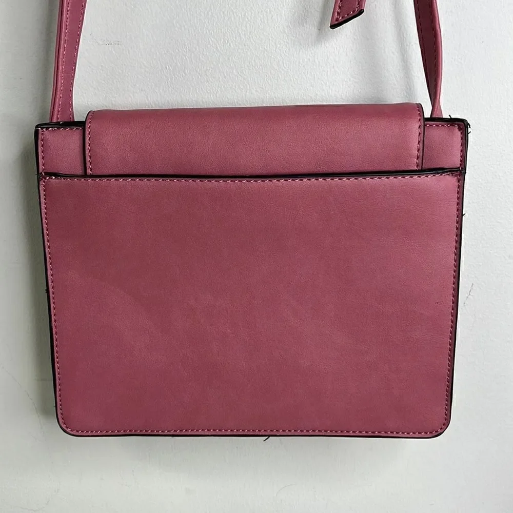 Nine West Stylish Crossbody in Mauve